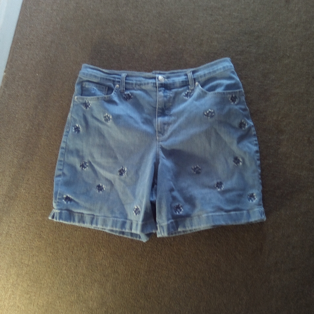 GLORIA VANDERBILT SHORT  SIZE 12 Blue Denim Women's Shorts